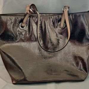 Michael Kors Silver Logo Hand Bag/Tote